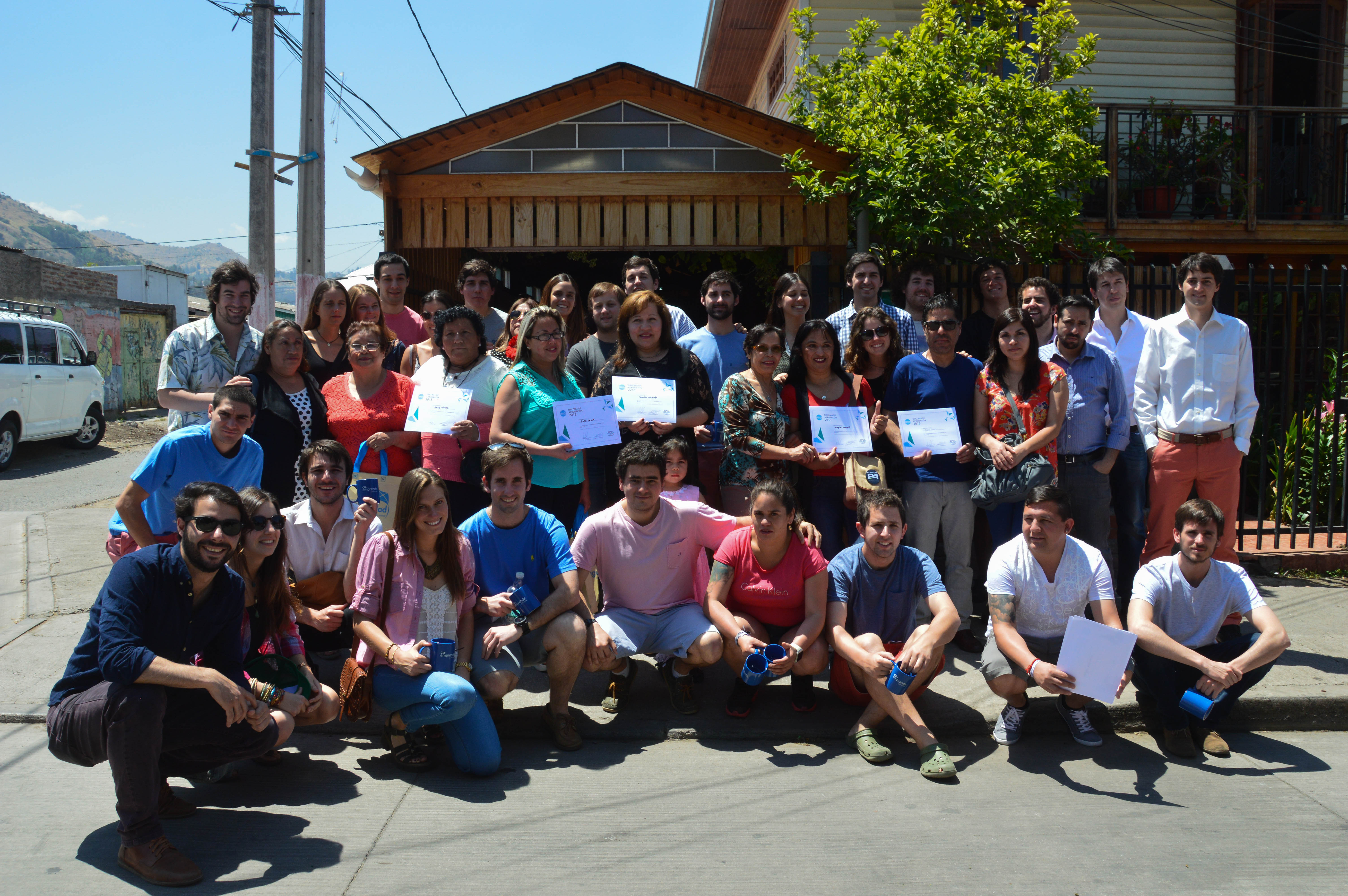 Equipo-Co-Emprende-en-terreno.jpg