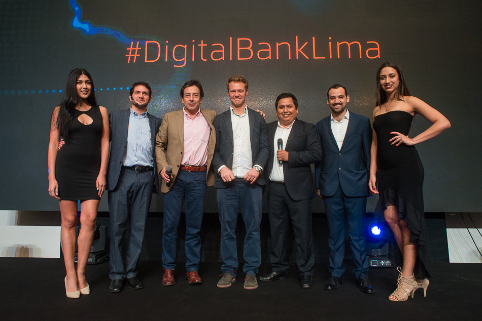 Digital-Bank-Lima-©-2017-Fotógrafo-Anthony-Mujica7.jpg
