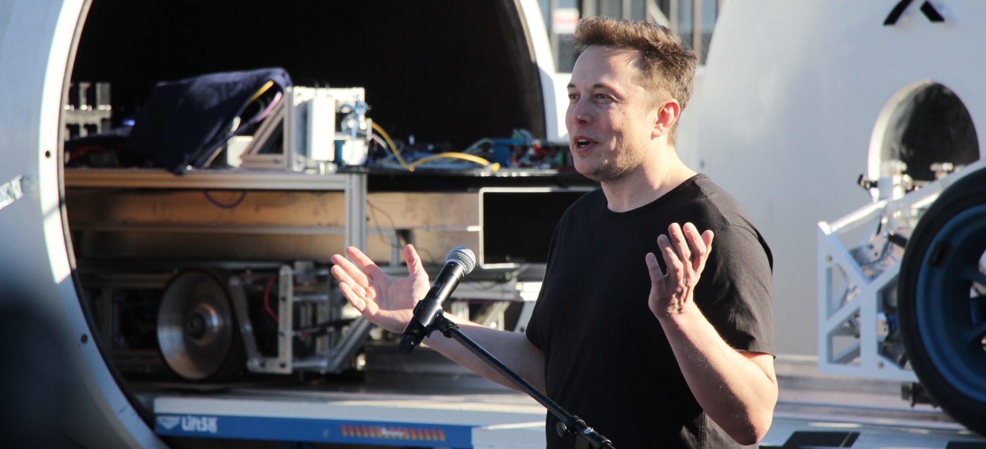 elon-musk-01-1.jpg