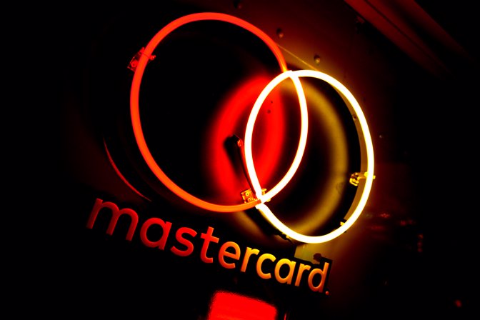 MASTERCARD-1-LR.jpg