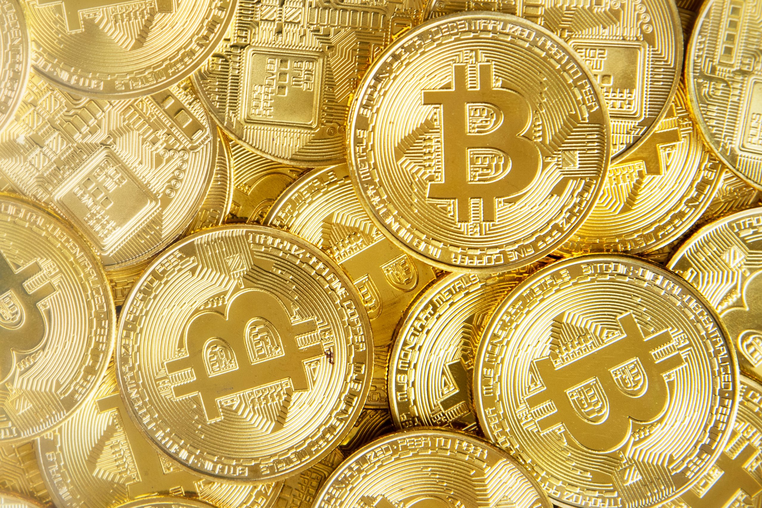 gold-bitcoins-cryptocurrency-digital-finance-remixed-scaled.jpg
