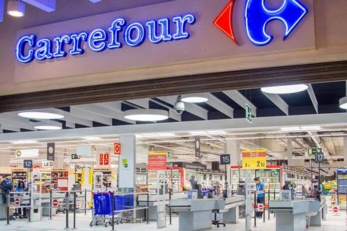 carrefour-e1691764885775-696x464-1.jpeg